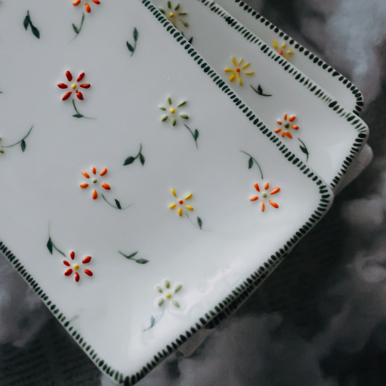 رولت خوری گل برجسته 