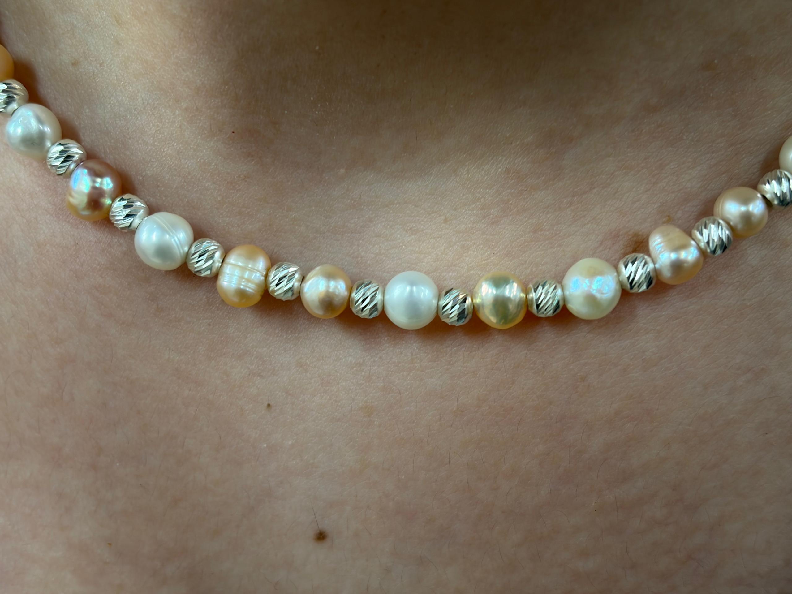 گردنبند مروارید با گوی های نقره  زنانه